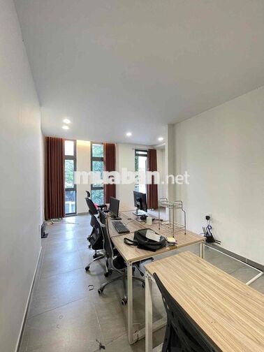 Cho thuê văn phòng kdt Vạn Phúc full nội thất 25m2 5,5tr