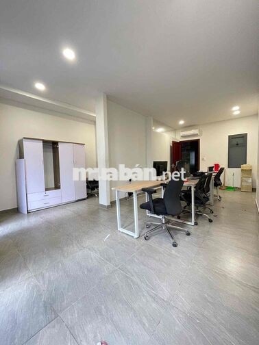 Cho thuê văn phòng kdt Vạn Phúc full nội thất 25m2 5,5tr