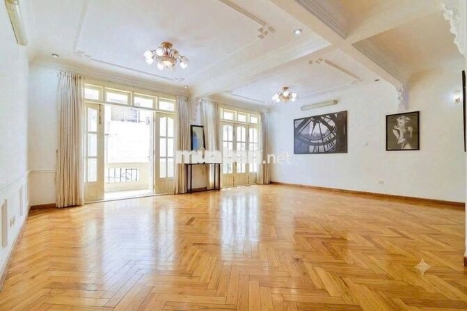 BIỆT THỰ MINI - Nguyễn Trọng Tuyển, P8, PN - Sàn Suốt 4 Tầng, Sân Rộng