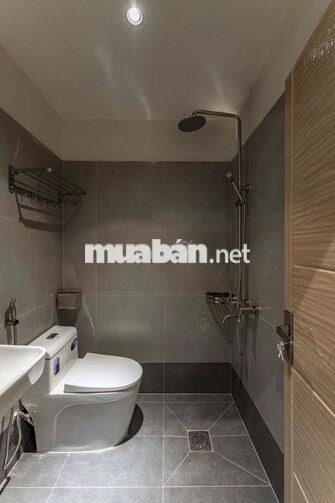 STUDIO BAN CÔNG THOÁNG FULL NỘI THẤT NGAY TRUNG TÂM QUẬN 7