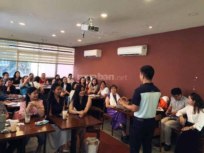 Sang nhượng Cafe mặt tiền ngang 16m Út Tịch-Tân Bình,lợi nhuận70-100tr