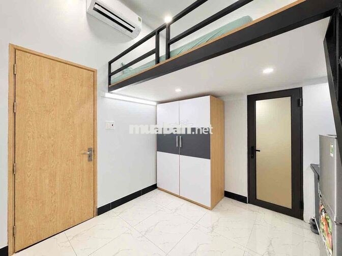 Ở NGAY PHÒNG CÓ GÁC CỰC XINH NGAY PHAN XÍCH LONG CÓ THANG MÁY AN NINH