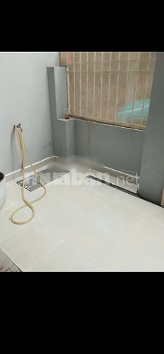 Nhà thuê HXH 4m Lạc Long Quân P9 Tân Bình DT: 4,2 x 12m Lửng, 1 Lầu