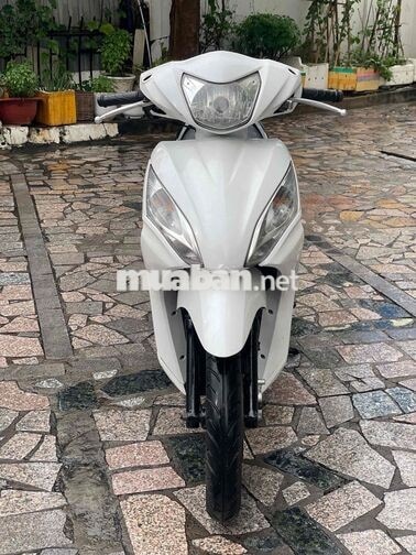 Honda Vision 2013 zin trả trc 7tr9 nhận xe