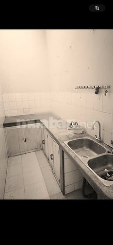 Nhà thuê HXH 4m Lạc Long Quân P9 Tân Bình DT: 4,2 x 12m Lửng, 1 Lầu