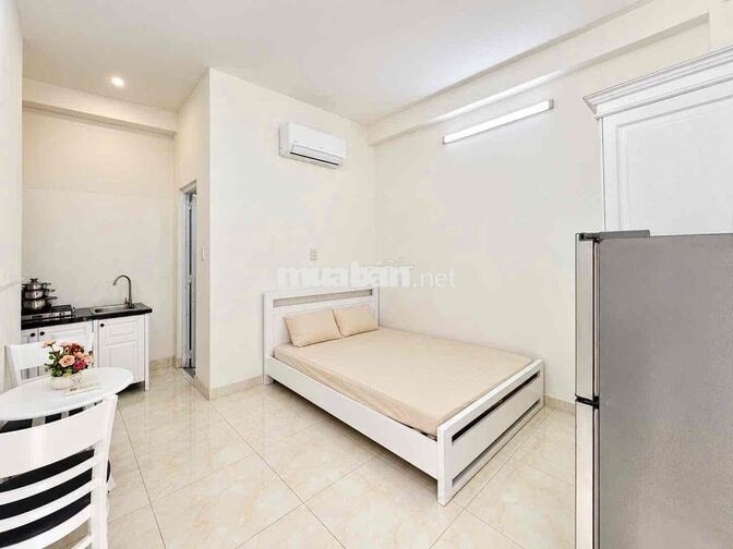Ở NGAY PHÒNG SIÊU THOÁNG ĐỦ TIỆN NGHI NGAY PHAN HUY ÍCH SÁT EMART