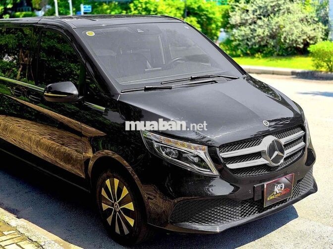 Mercedes V250 Luxury 2021 màu Đen cty 1 chủ đẹp