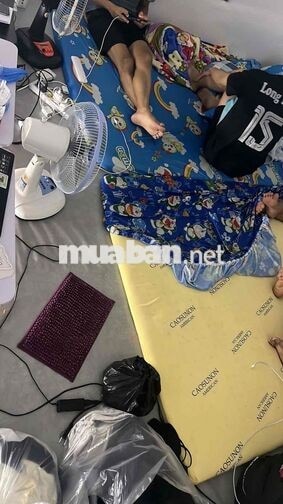 phòng trọ 3,8tr ở 4 người được cọc 1 tháng có thể fix