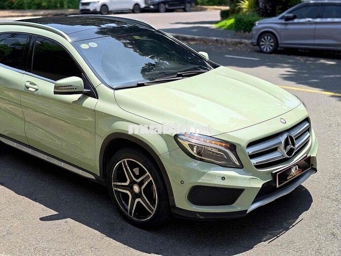 Mercedes GLA250 4Matic 2015 gầm cao xe sang giá re