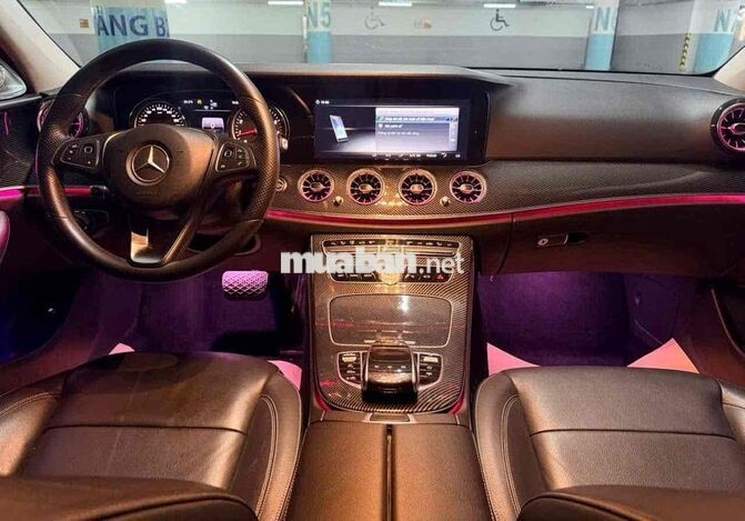Mercedes-Benz E200 Fecilift 2018 Đen 60000 km