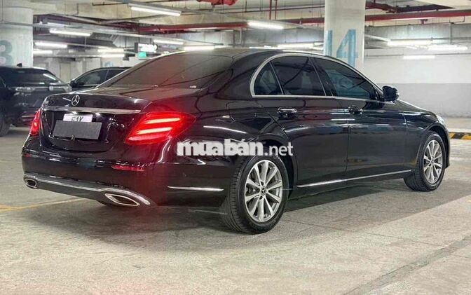 Mercedes-Benz E200 Fecilift 2018 Đen 60000 km