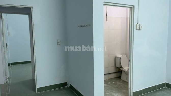 Nhà Bán giá rẻ đường DT43, gần chợ đầu mối Thủ Đức