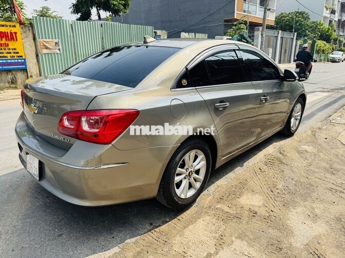 Chevrolet Cruze LT 2017 1.6L Tự động Vàng cát