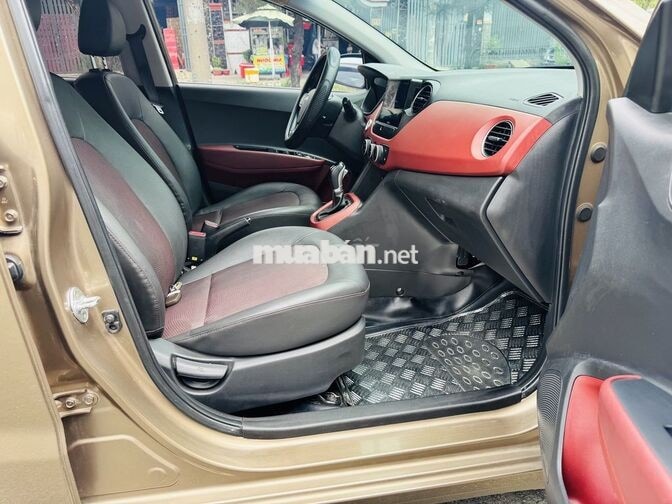 Hyundai Grand i10 2018 Tự động Vàng cát