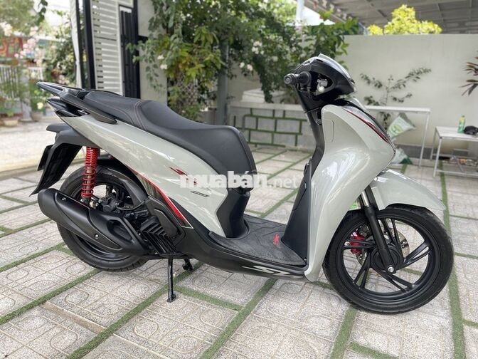 Honda SH160i ABS Xám