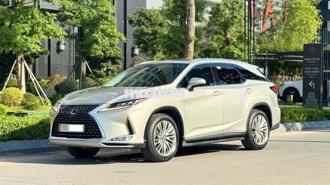 Lexus RX 350L 2020 zin 6 vạn km siêu mới đẹp