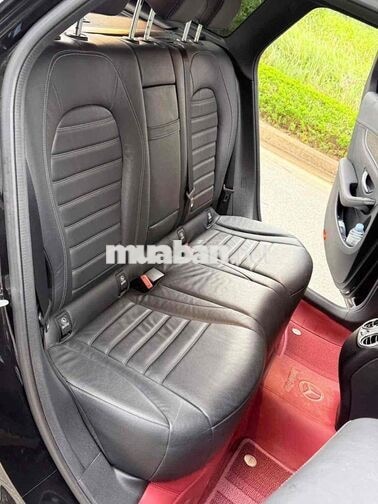 GLC300 4Matic 2020 Đen 70000 km siêu mới đẹp zin