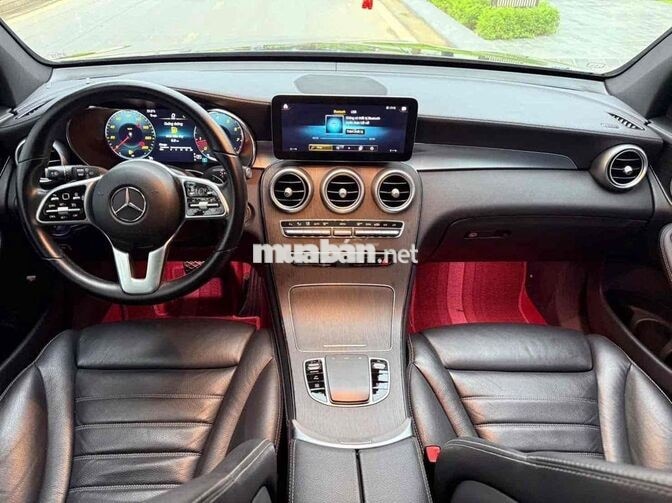 GLC300 4Matic 2020 Đen 70000 km siêu mới đẹp zin
