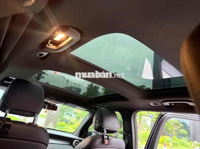 GLC300 4Matic 2020 Đen 70000 km siêu mới đẹp zin