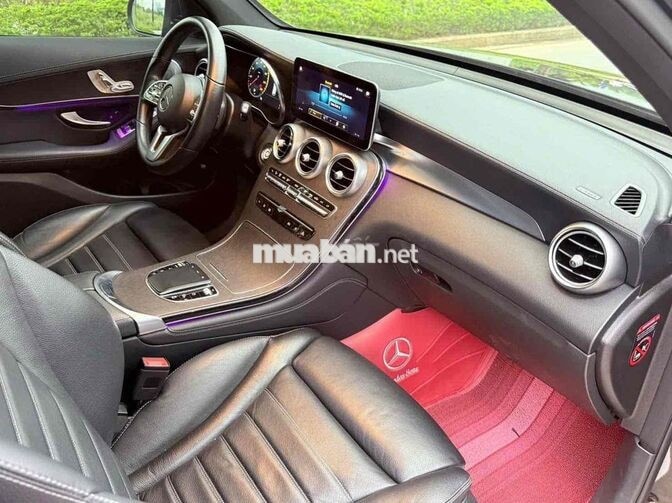 GLC300 4Matic 2020 Đen 70000 km siêu mới đẹp zin