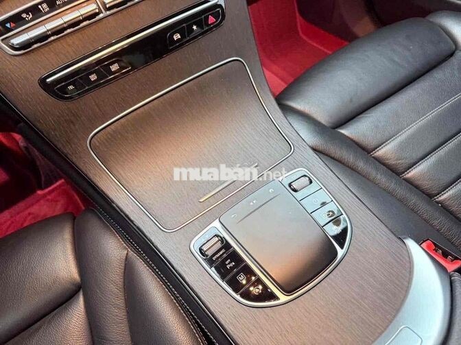 GLC300 4Matic 2020 Đen 70000 km siêu mới đẹp zin