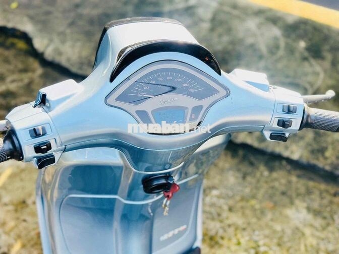 Piaggio Vespa Primavera 125CC 3VAL IE 2015 Xanh