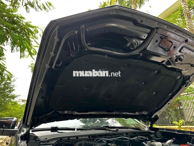 Ford Everest Sport 2024 2.0 Tự động Đen