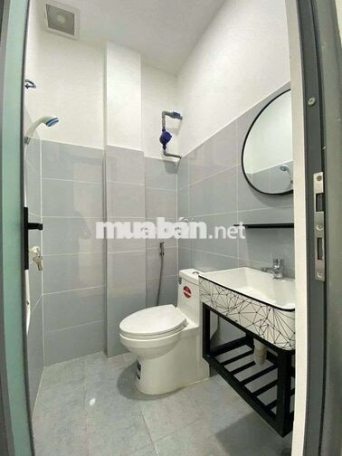 Phòng Ban công gác Full nội thất 