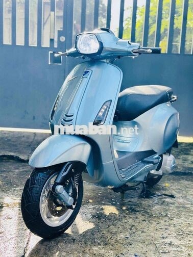 Piaggio Vespa Primavera 125CC 3VAL IE 2015 Xanh