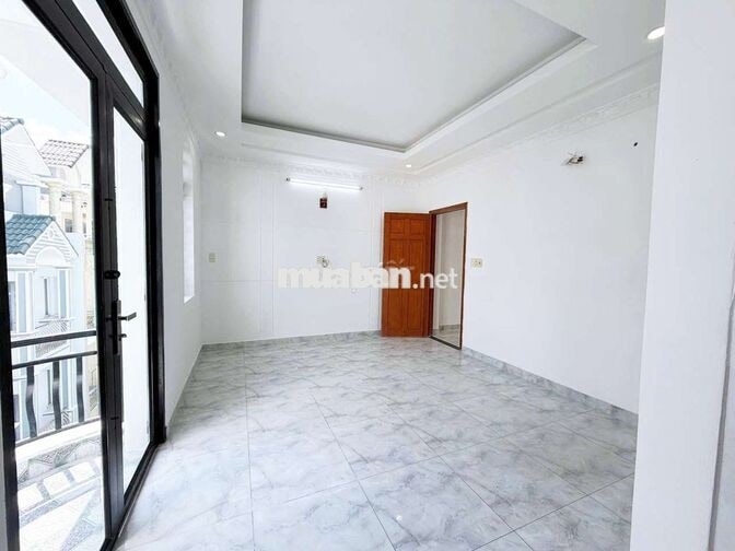 Đường số 22 Lê Văn Quới. (4pn, 5wc). hẻm xe hơi. Dtsd 216m2