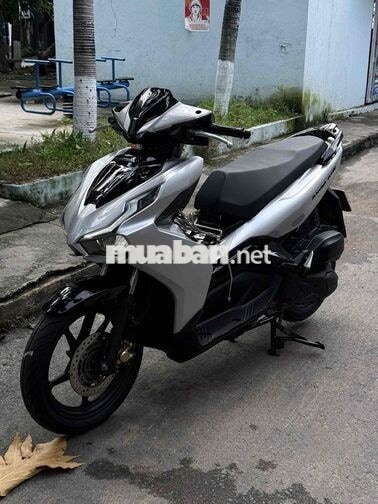 Honda Air Blade 150cc 2021 Bạc porcher