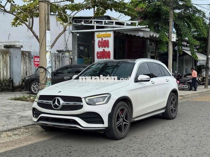 GLC300 4Matic 2020 Trắng Up 300Tr Đồ Chơi