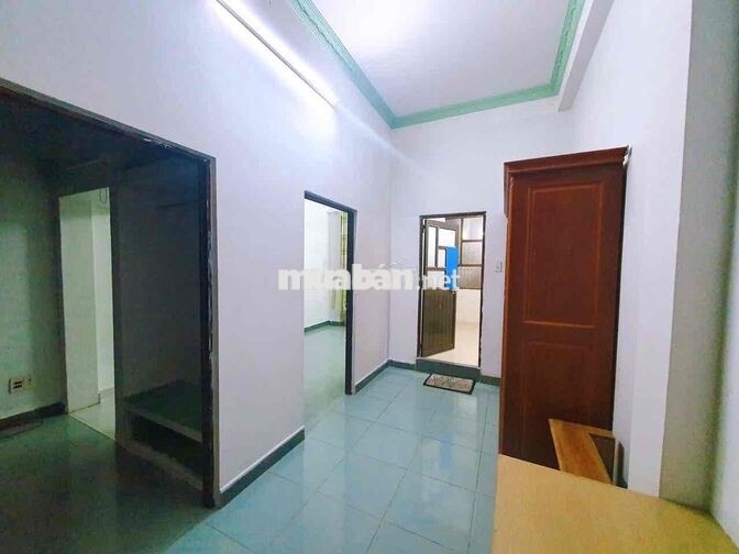 Cho thuê nhà nguyên căn Gò Vấp. 1 trệt, 2 lầu DTSD: 124m2.