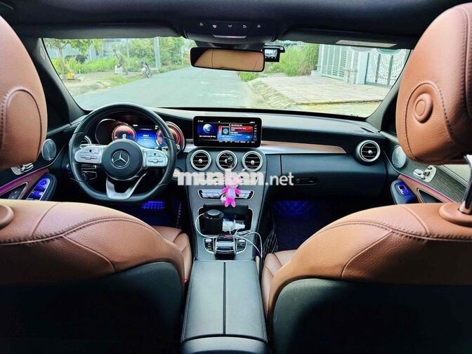 Mercedes-Benz C300 AMG 2019 Đen 1 chủ giữ gìn
