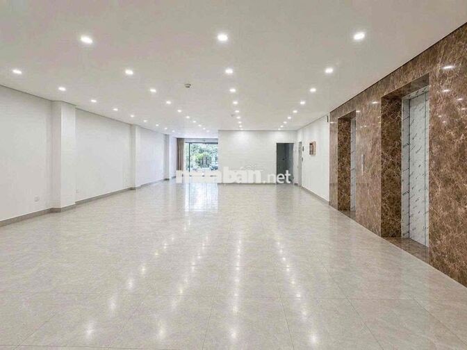 Cho thuê nhà nguyên căn Cộng Hoà: 7x18m, hầm 6L-Giá: 65tr
