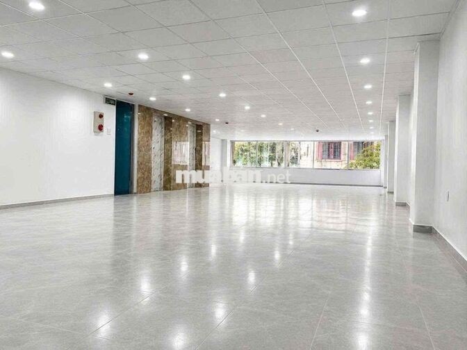 Cho thuê nhà nguyên căn Cộng Hoà: 7x18m, hầm 6L-Giá: 65tr