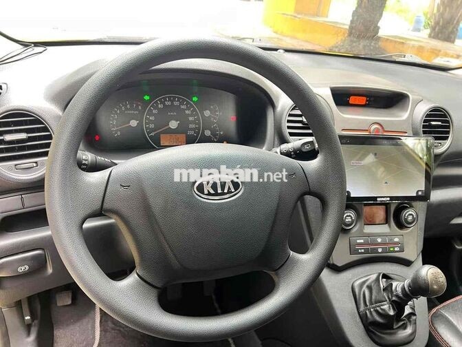 Kia Carens 1.6 MT 2010 Vàng 103.000 km