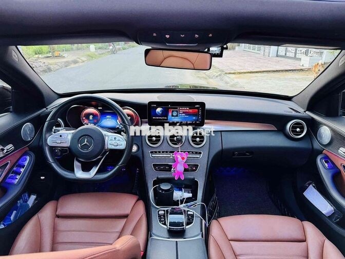 Mercedes-Benz C300 AMG 2019 Đen 1 chủ giữ gìn
