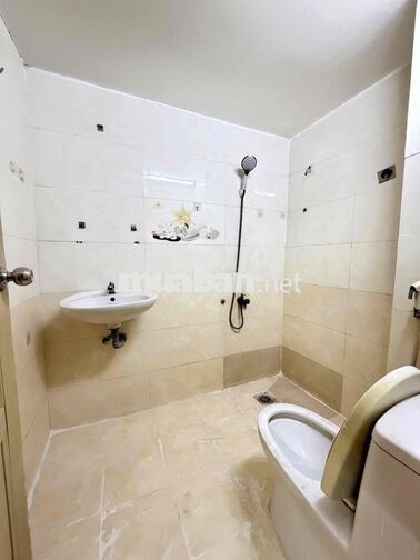 Phòng Trọ 50m2 Ở Được 5-6 Người