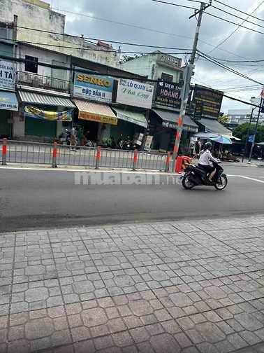 Bán nhà mặt tiền Dương Thị Mười, Quận 12, 38,4m2, sàn gỗ, 1 tầng 1lửng