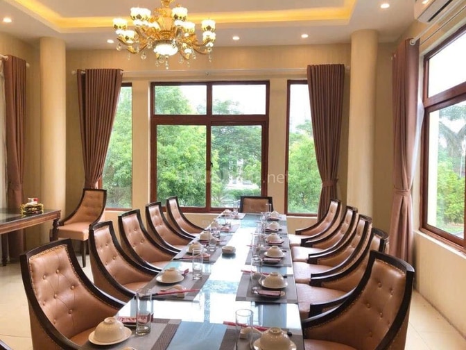 Cho thuê mặt bằng mặt phố tại Mỗ Lao, phù hợp hàng ăn, đẹp nhất phố.