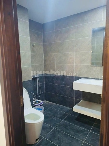 Cho thuê cc Trung Yên trung tâm Cầu Giấy 100m2 3pn - có slot ô tô