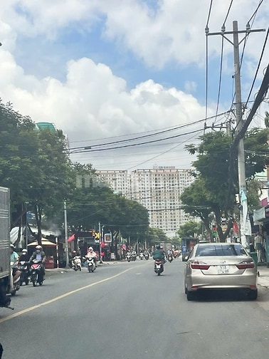 Bán nhà mặt tiền Dương Thị Mười, Quận 12, 38,4m2, sàn gỗ, 1 tầng 1lửng