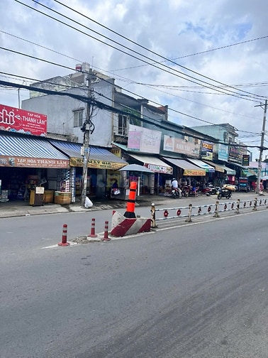 Bán nhà mặt tiền Dương Thị Mười, Quận 12, 38,4m2, sàn gỗ, 1 tầng 1lửng