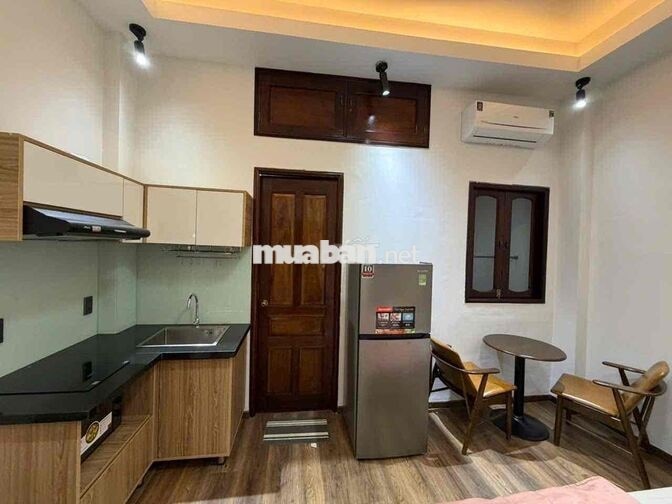 Căn hộ lầu 1 dt: 30m2 Full Nội Thất Cao Cấp MT đường Võ Oanh,p25,BT.