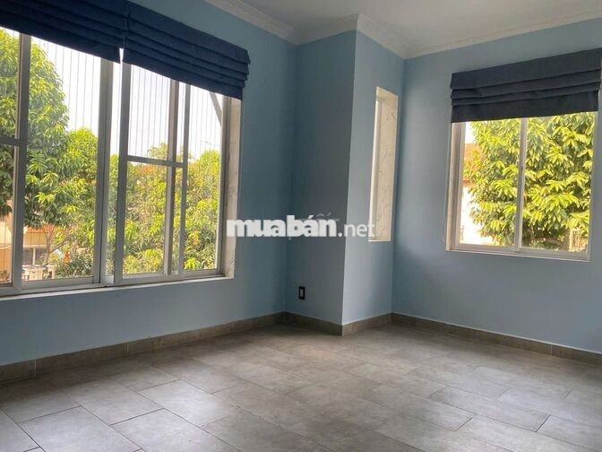 CHÍNH CHỦ CẦN BÁN BIỆT THỰ 400M2, 2 MẶT TIỀN, PHONG CÁCH PHÁP