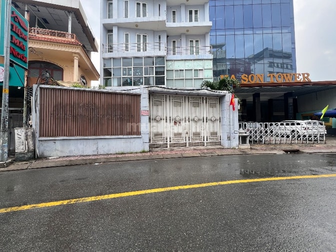 CHUYỂN NHƯỢNG TOÀ NHÀ HẦM + 6 TẦNG MẶT TIỀN 275 NGUYỄN VĂN ĐẬU - THU N