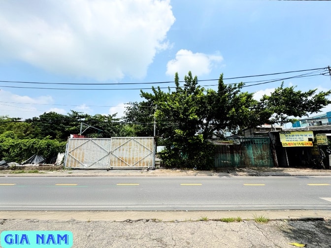 BÁN NHÀ 2 MẶT TIỀN TRƯỚC VÀ SAU : 231 XÔ VIẾT NGHỆ TĨNH - P. 28 - Q.BT