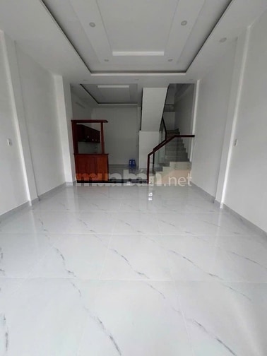 VỀ QUÊ BÁN NHÀ 64M2 1T1L ĐƯỜNG 23 GIGA MALL TĐ,2 TỶ 2 SHR CC 