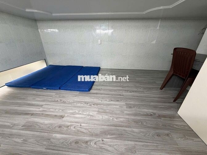 Phòng ĐẶNG THUỲ TRÂM, WC riêng, giờ giấc tự do